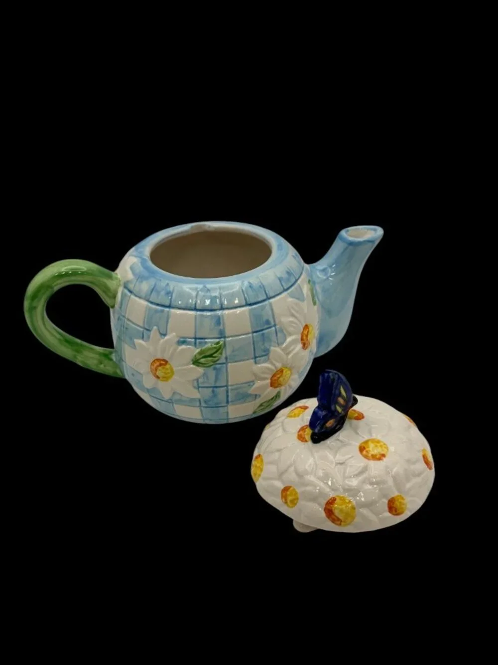 Vintage Betallic Inc Ceramic Teapot Blue White Daisy Butterfly Lid Cottagecore